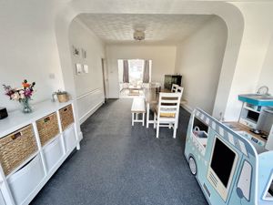 Garden/play room- click for photo gallery